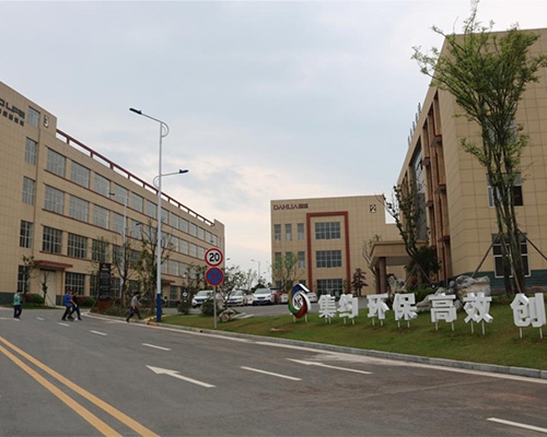 家具集聚區無(wú)縫對接企業(yè)順利入駐