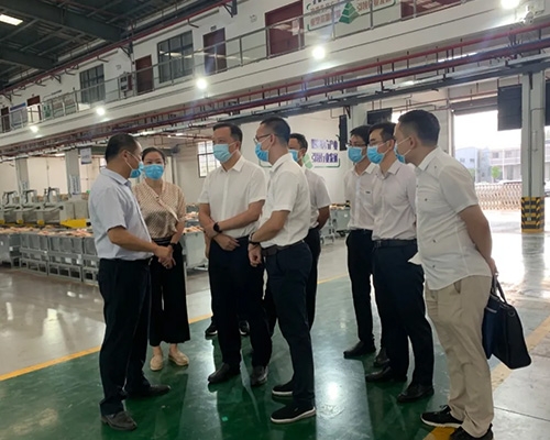 李贛興同志調研城發(fā)共享智能備料中心項目運營(yíng)情況