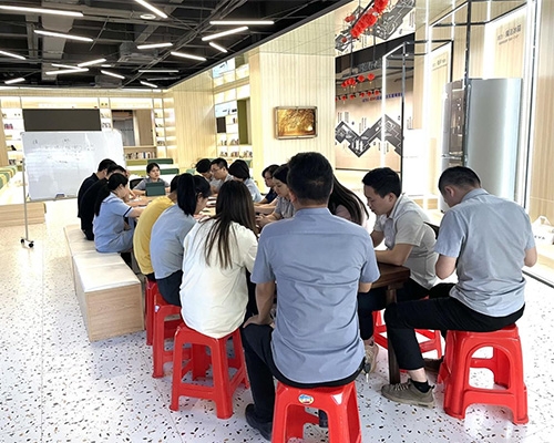 堅定信心 勇于開(kāi)拓——匯康格力公司召開(kāi)2022年目標考核部署動(dòng)員會(huì )